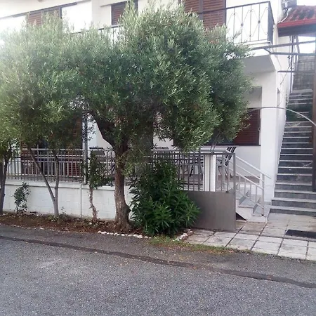 Ενοικιαζόμενα Νέα Βρασνά * Vrasná