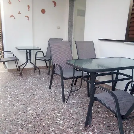 شقة Ενοικιαζόμενα Νέα Βρασνά Vrasná